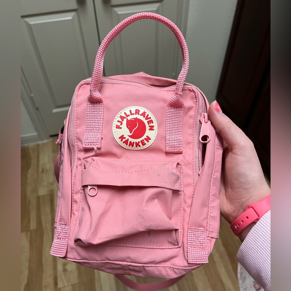 Fjällräven Pink Sling Crossbody Purse